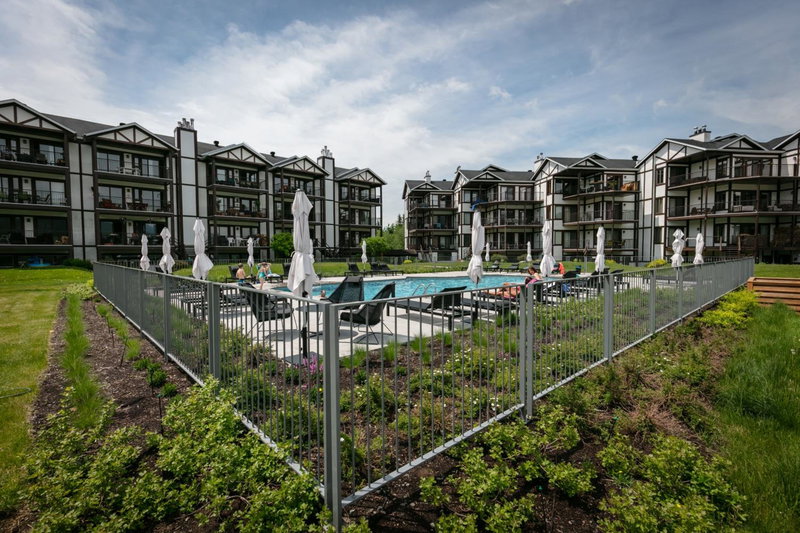 Escapade Pinoteau Tremblant Getaway, Mont-Tremblant, Canada