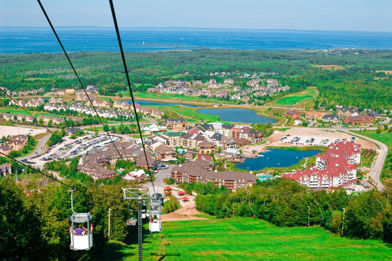 Condo 310 at North Creek Resort, Blue Mountains, Canada