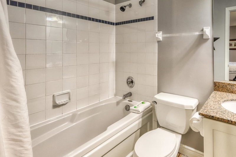 Condo 310 at North Creek Resort, Blue Mountains, Canada