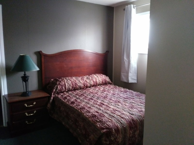 Aries Motel, Edson, Canada