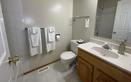 Newcastle Country Inn, Drumheller, Canada