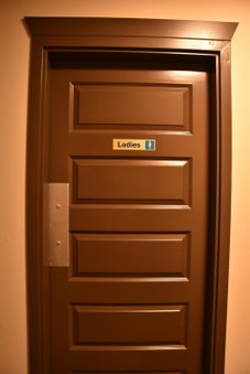 PARTY HOSTEL - The Canmore Hotel Hostel, Canmore, Canada