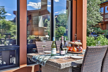 The Versailles by Samsara Resort Top Luxury Top View 1300SQF 2BEDROOM 2BATHROM, Canmore, Canada