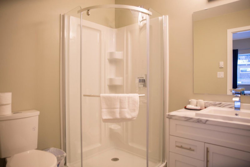 Downtown Whitehorse Deluxe 2 Bedroom Condo, Whitehorse, Canada