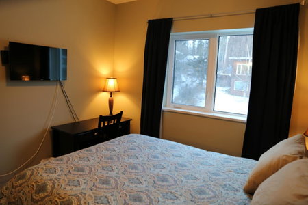 Downtown Whitehorse Deluxe 2 Bedroom Condo, Whitehorse, Canada