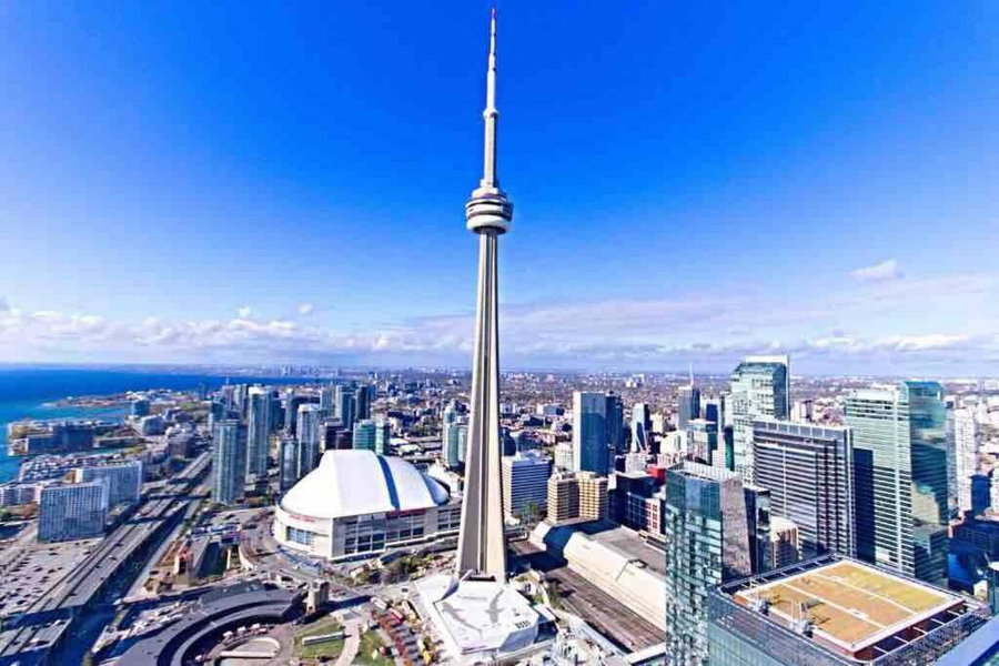 Magnificient View next CN Tower/Rogers/Union/MTCC, Toronto, Canada