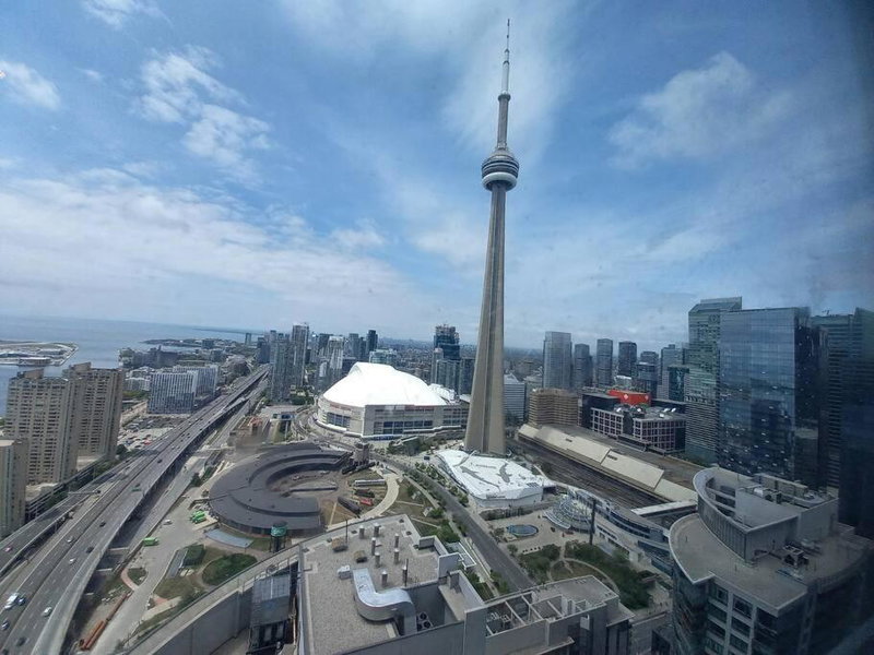 Magnificient View next CN Tower/Rogers/Union/MTCC, Toronto, Canada
