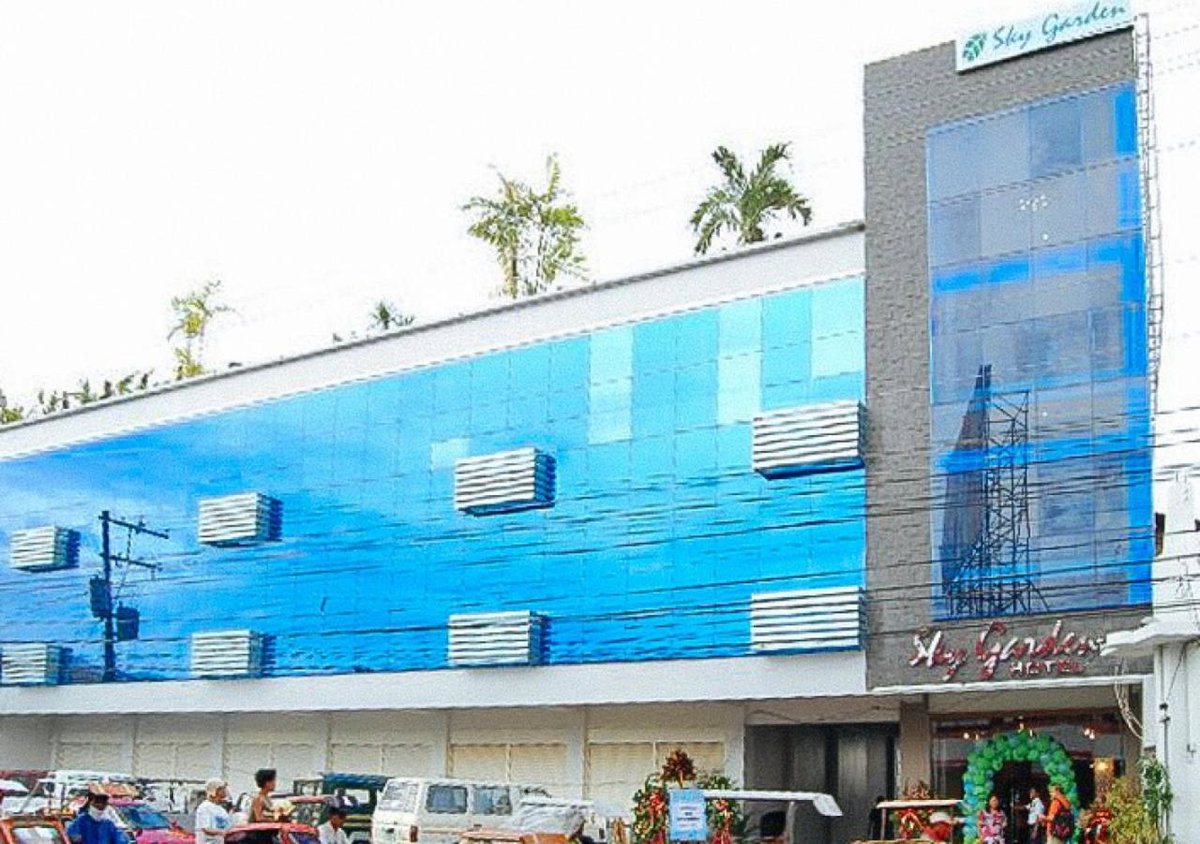 Hotel · Sky Garden Hotel by RedDoorz, Roxas City