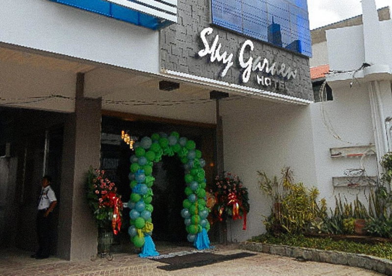 Sky Garden Hotel by RedDoorz, Roxas City, Philippines