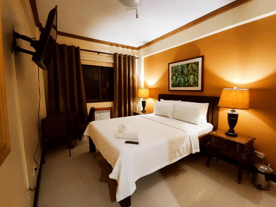 Spring Plaza Hotel, Dasmariñas, Philippines