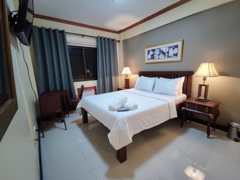 Spring Plaza Hotel, Dasmariñas, Philippines