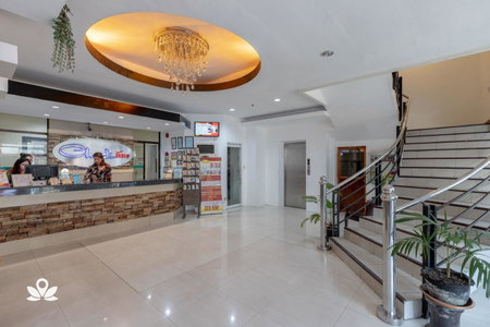 Check Inn Hotel Dumaguete City by RedDoorz, Dumaguete, Philippines