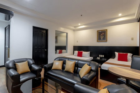 Check Inn Hotel Dumaguete City by RedDoorz, Dumaguete, Philippines