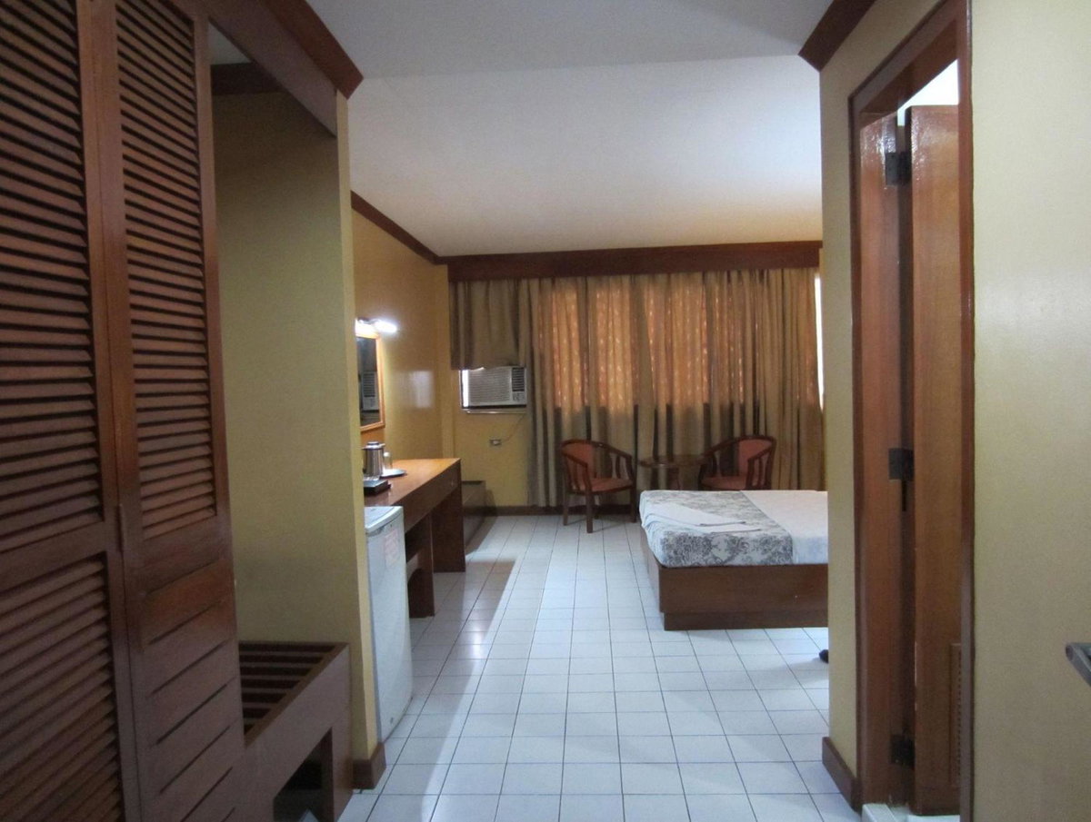 Hotel · Hotel Soriente, Manila