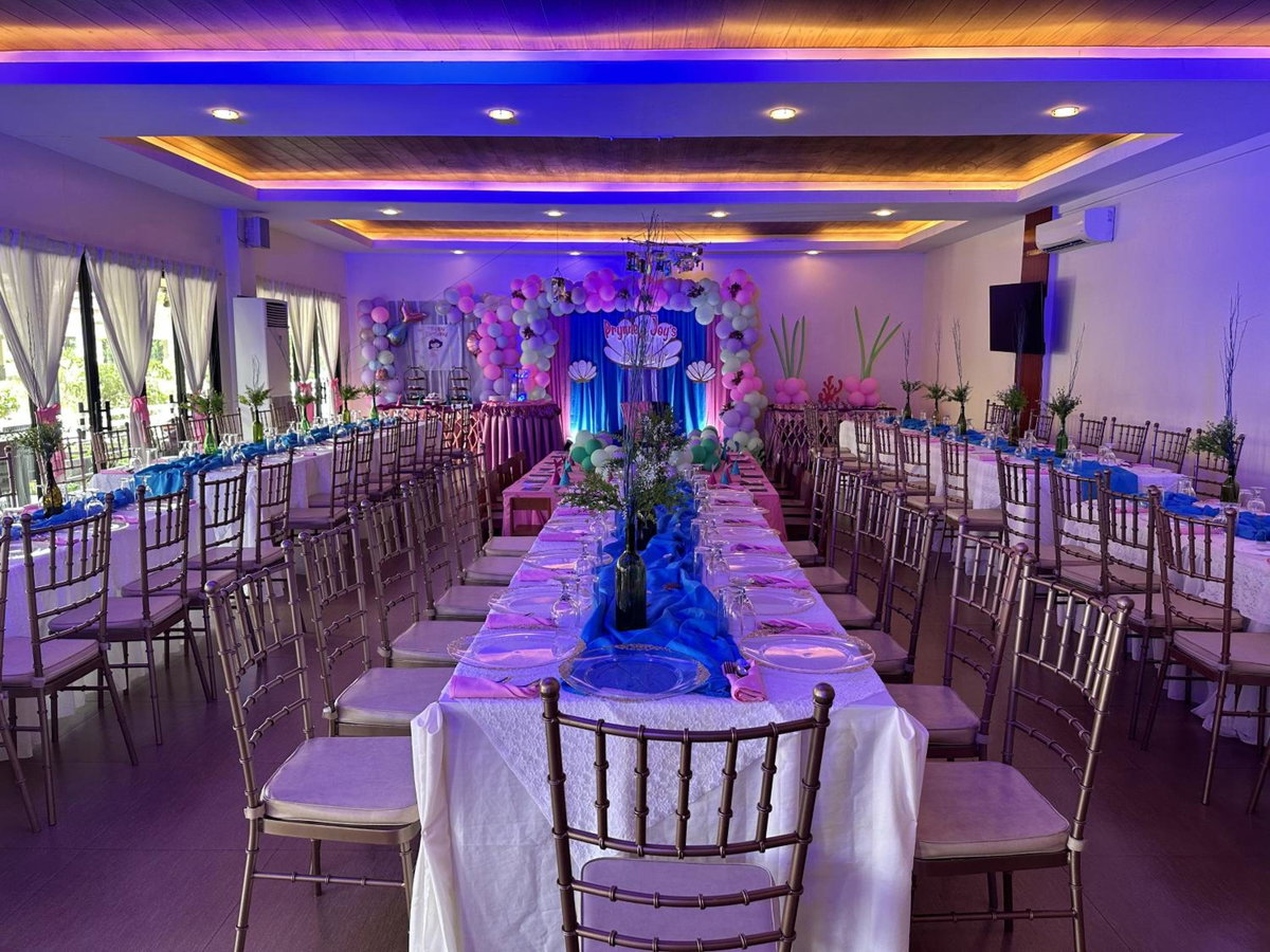 Hotel · MaClare Resort, Imus