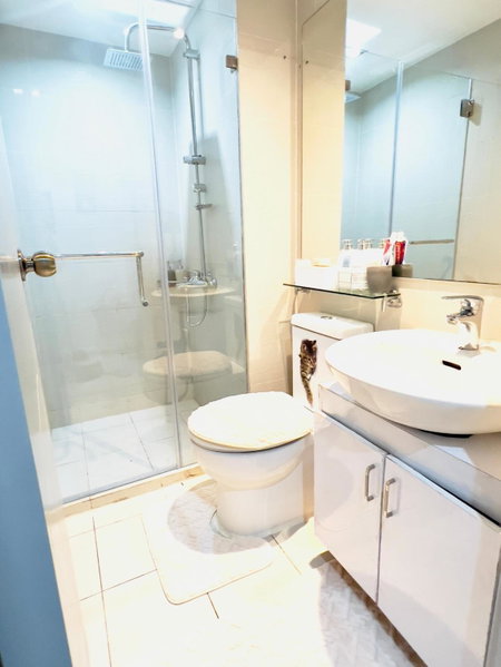 Azure Urban Resort Residences - The Paris Hilton Beach Club, Manila, Philippines