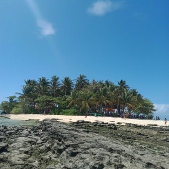 Dormitelsph Cloud 9, General Luna, Philippines