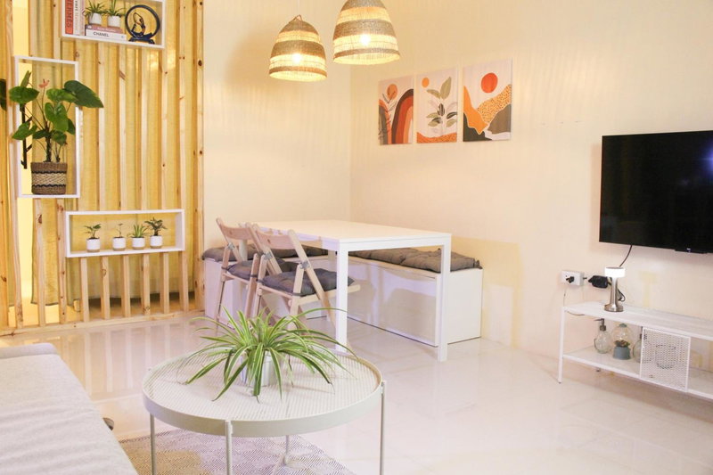Urban Oasis Resort, Tarlac, Tarlac, Philippines