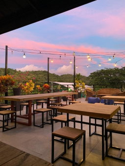 Dayon Hostel, Coron, Philippines