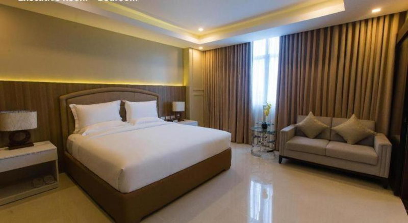 Iloilo Gateway Hotel, Iloilo City, Philippines