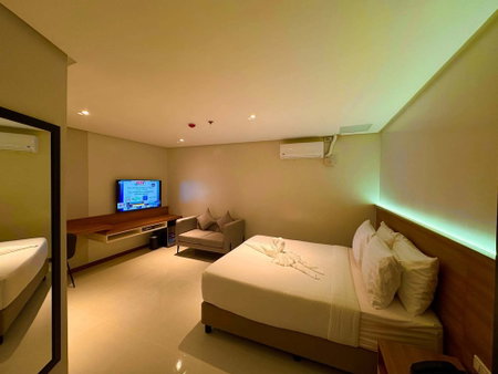 Vela Hotel, Legazpi, Philippines