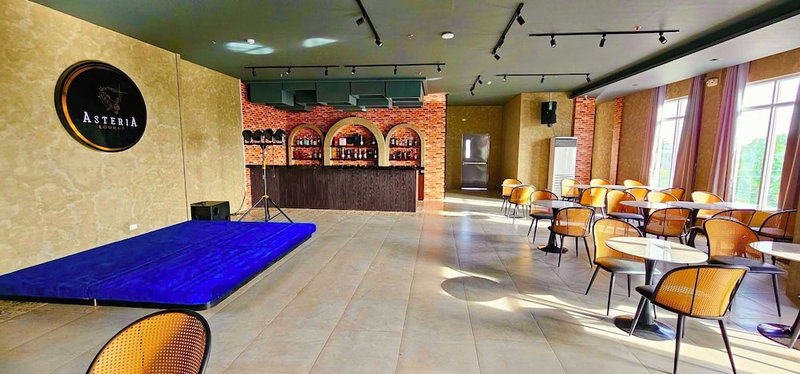 Vela Hotel, Legazpi, Philippines