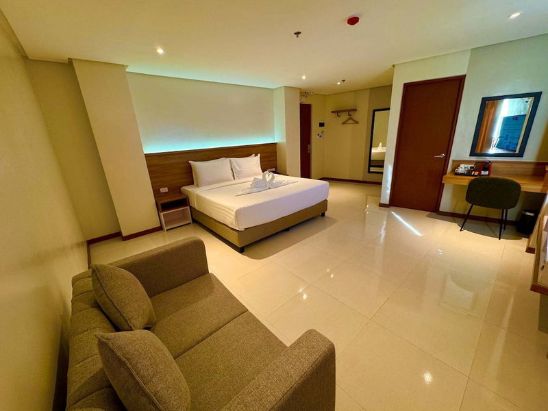Vela Hotel, Legazpi, Philippines