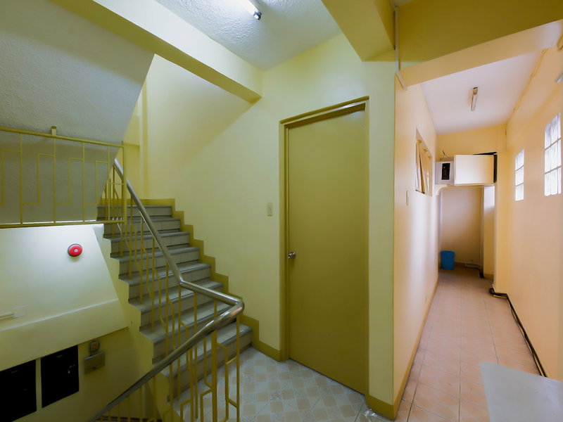 OYO 840 Orangenest Apartelle, Manila, Philippines