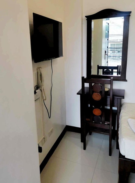 MJ Pension House, Talisay, Philippines