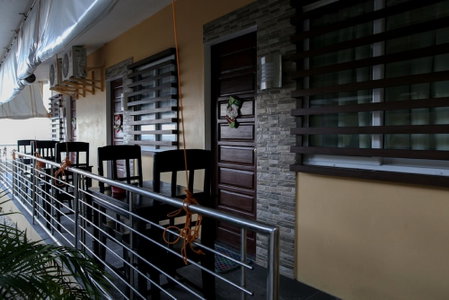 Luzmin BH - Beachfront Cottages, Oslob, Philippines