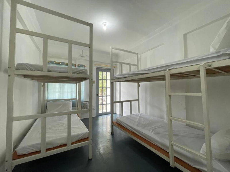 Lawton Residences Studio Room 3F - 4pax, Manila, Philippines