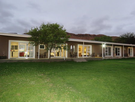 a Dam's View Accommodation, Queenstown, South Africa