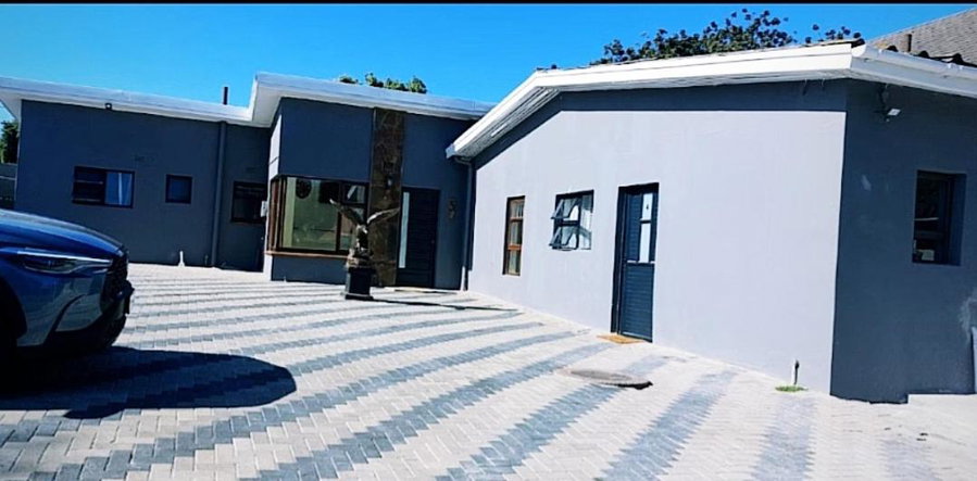 Blue Nile Guest, Cape Town, South Africa