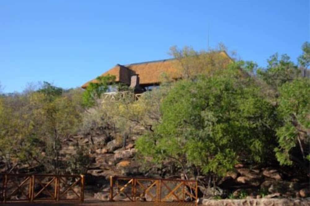 Dinkweng Safari Camp, South Africa