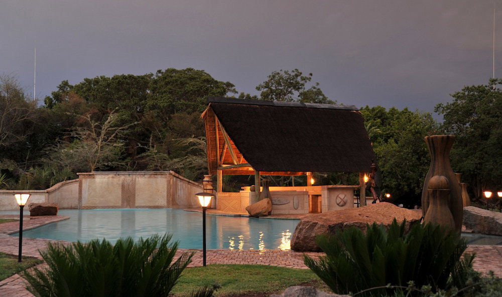 Hotel · Mabula Game Lodge, Bela-Bela