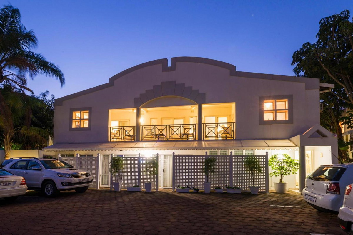 Hotel · Flamingo Rocks, Durban