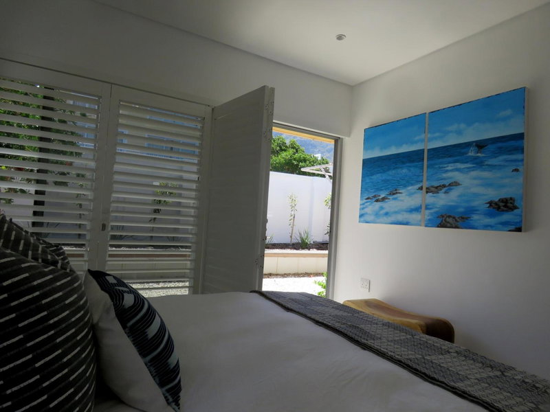 Troon Beach Cottage Hermanus, Hermanus, South Africa