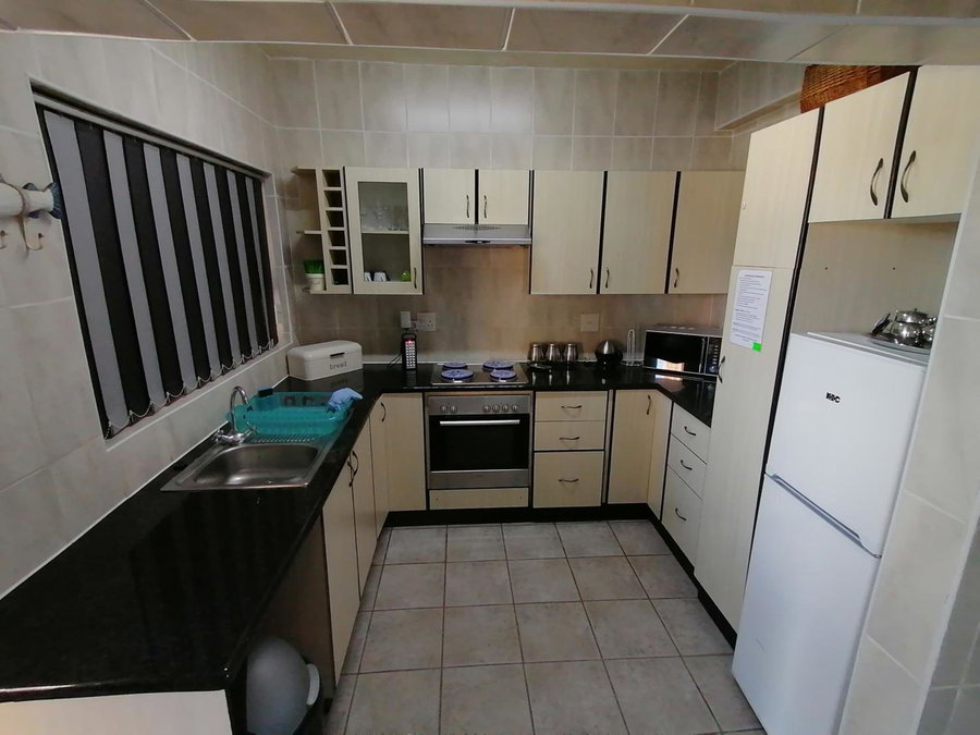 Seaview Self Catering Amanzimtoti, Amanzimtoti, South Africa