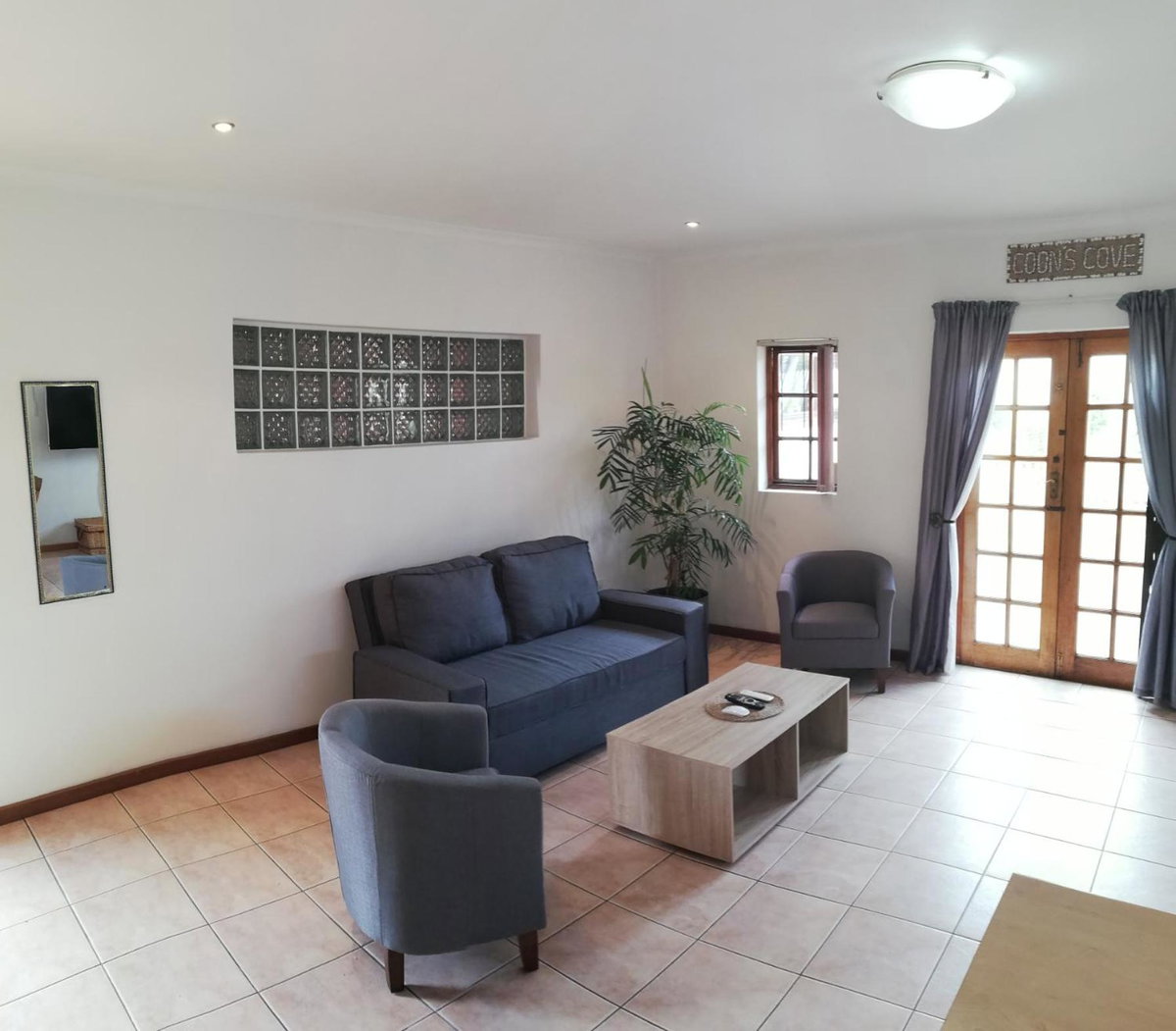 Hotel · Coons Cove, Cape Town