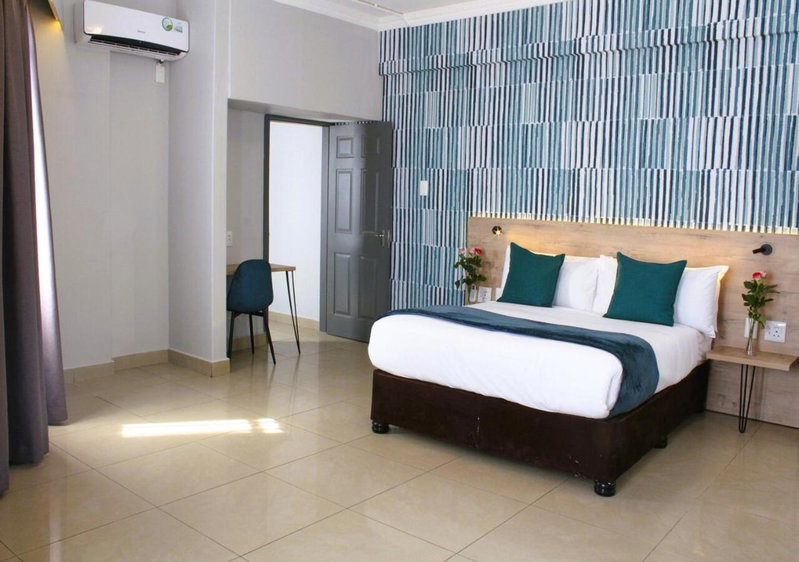 Bayside Self Catering and Hotel 14 Monty Naicker Pinestreet Durban, Durban, South Africa