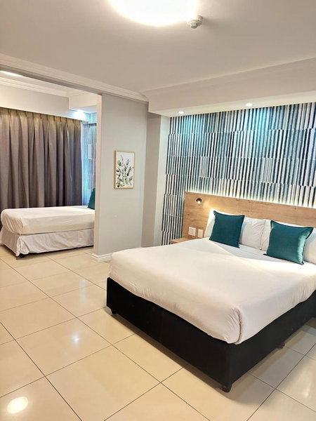 Bayside Self Catering and Hotel 14 Monty Naicker Pinestreet Durban, Durban, South Africa
