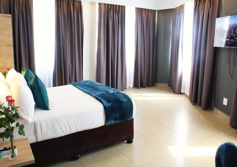 Bayside Self Catering and Hotel 14 Monty Naicker Pinestreet Durban, Durban, South Africa