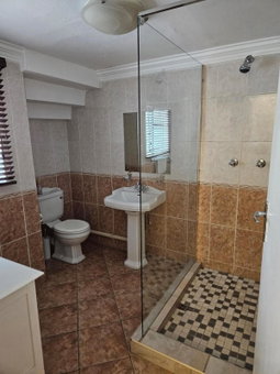 TCS on Lynnwood Guesthouse, Pretoria, South Africa
