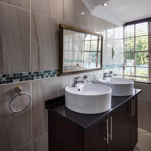 Gallo Manor Executive Bed & Breakfast, Johannesburg, South Africa