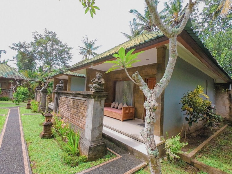 Wana Ukir, Sukawati, Indonesia