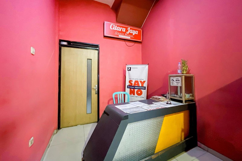 Citara Jaya Guesthouse Mitra RedDoorz, Bekasi, Indonesia