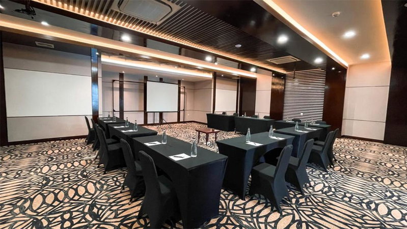 The Grantage Hotel & Sky Lounge, Serpong, Indonesia