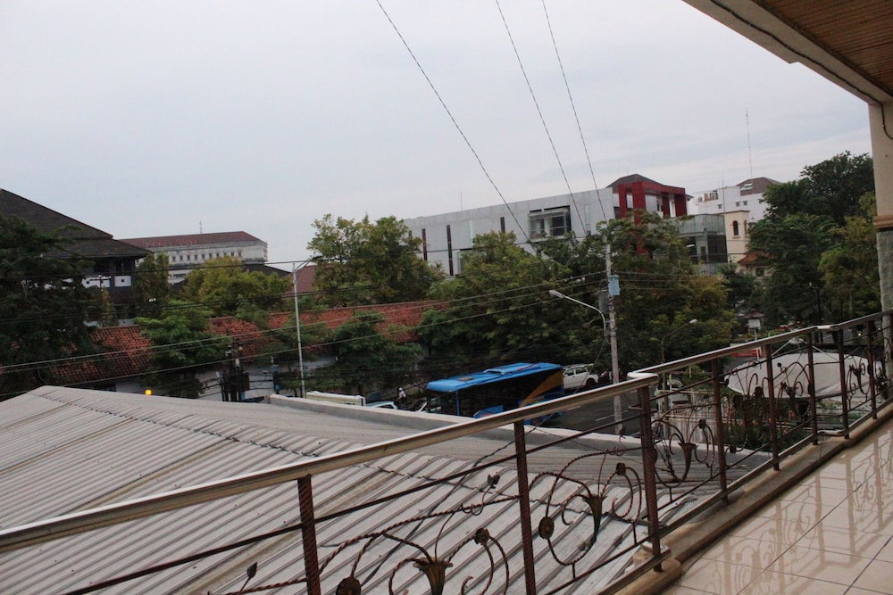 Hotel · Imam Bonjol Hostel, Semarang