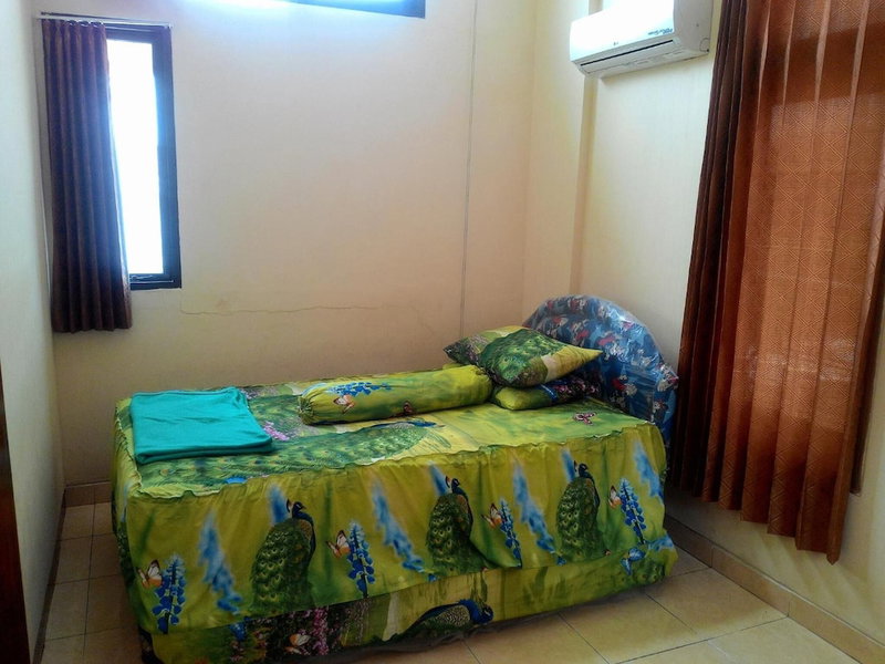 Imam Bonjol Hostel, Semarang, Indonesia