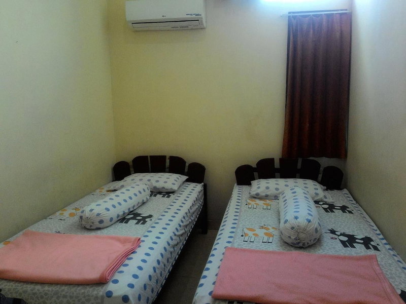 Imam Bonjol Hostel, Semarang, Indonesia
